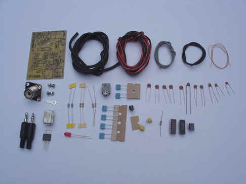 ZETA_SDR_KIT.jpg (42241 bytes)